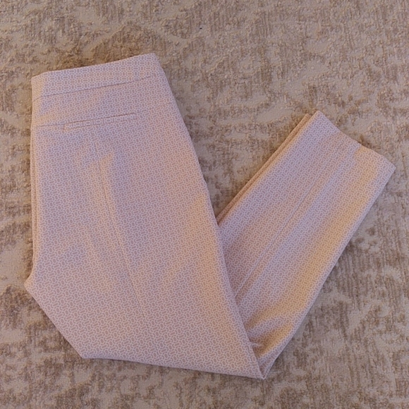Adrianne Papell Ankle Cropped Pants 12 Tan White Pattern - Picture 12 of 15